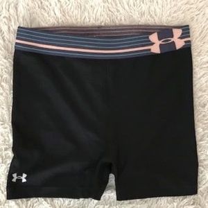 Under Armor Shorty Shorts Size XS